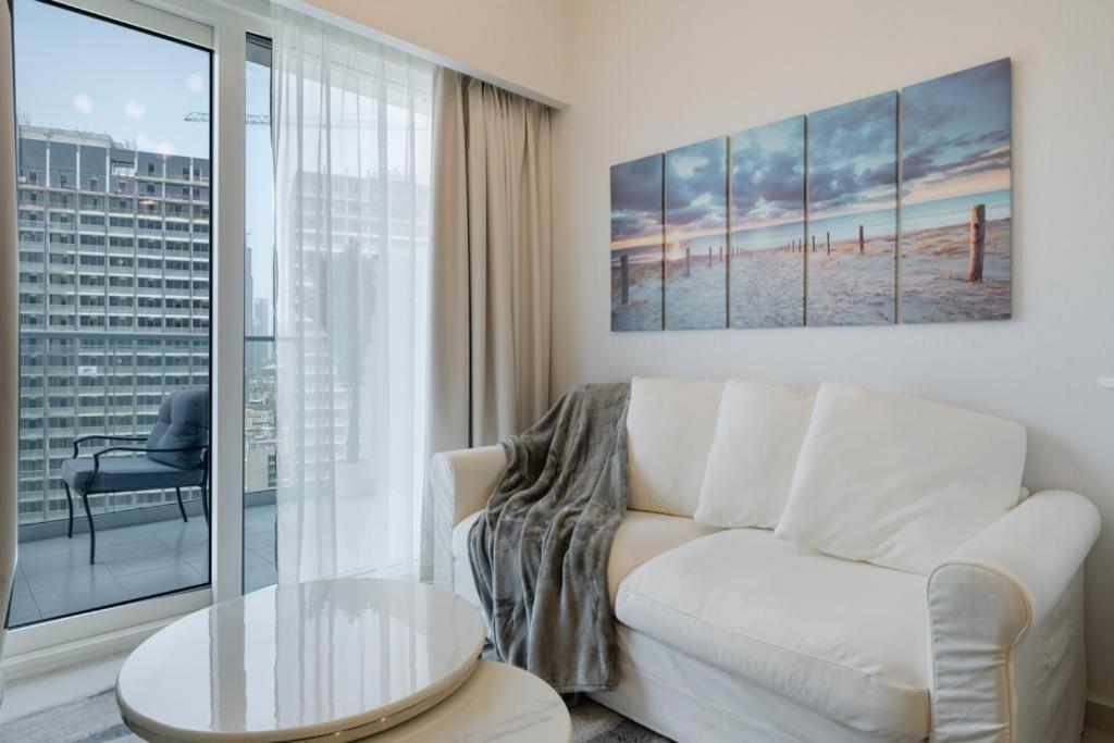 Fantastic One Bedroom Apartment With Burj-Khalifa View Dubaj Exteriér fotografie